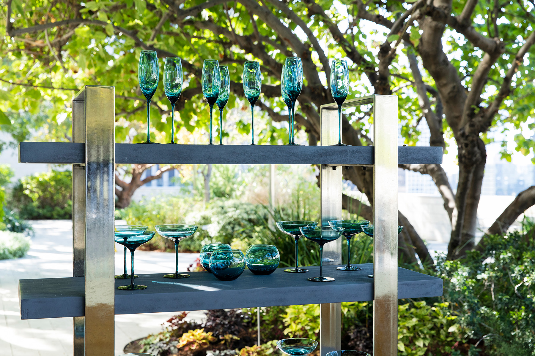 The Blue Ribbon Garden - Back Bar View